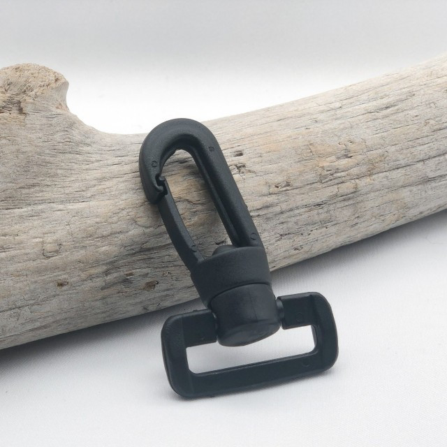 25mm Black Plastic Carabiner - Maison Klem